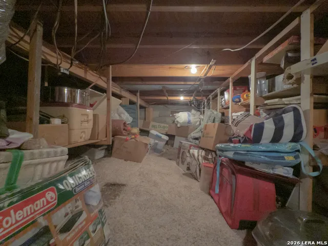 896 Rocky Creek Rd Medina, TX 78055