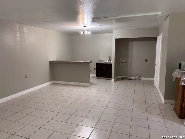 1314 W WOODLAWN AVE San Antonio, TX 78201