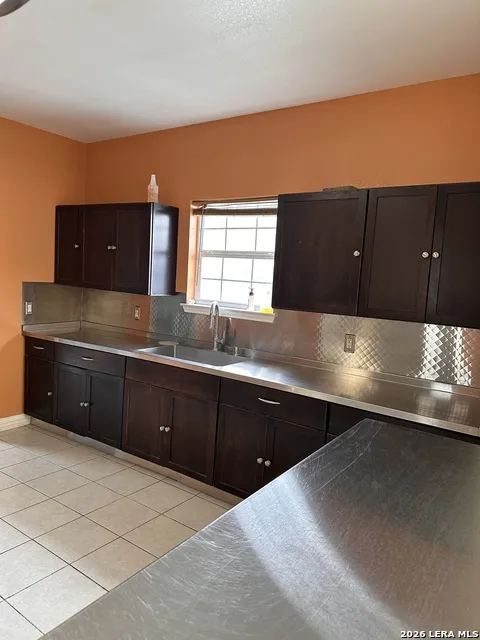 1314 W WOODLAWN AVE San Antonio, TX 78201