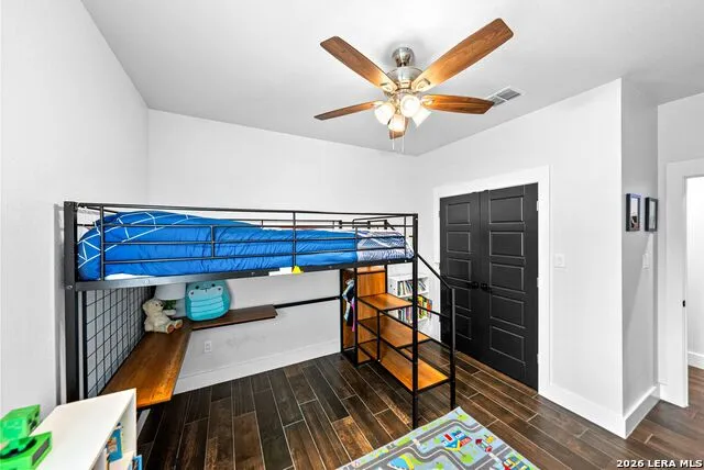 156 Woodbridge Dr La Vernia, TX 78121