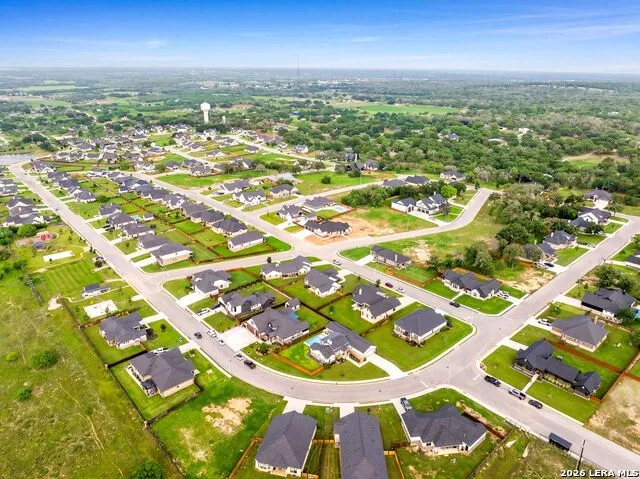 156 Woodbridge Dr La Vernia, TX 78121