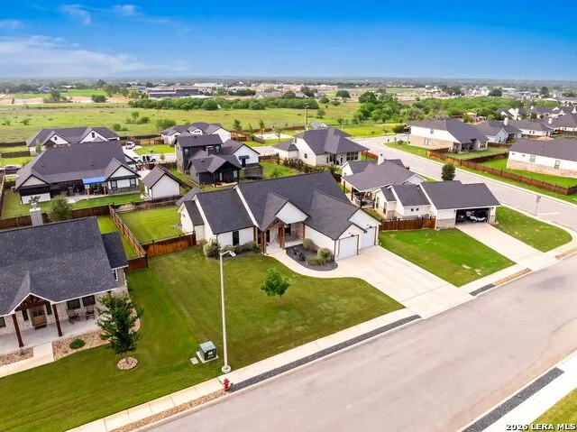 156 Woodbridge Dr La Vernia, TX 78121