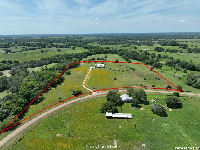 2165 County Road 250 Weimar, TX 78962