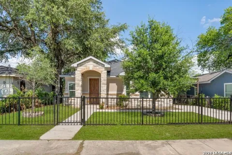 1204 Valencia