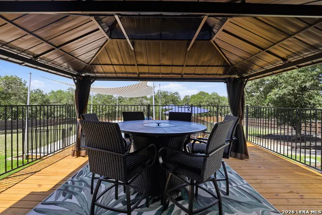 117 Chisum La Vernia, TX 78121