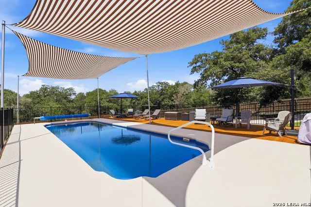117 Chisum La Vernia, TX 78121