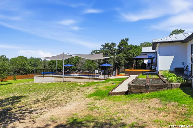 117 Chisum La Vernia, TX 78121