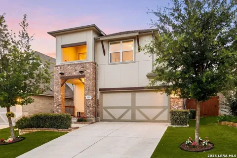 2055 COWAN DR