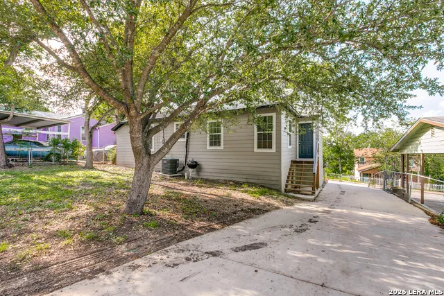 126 Lincolnshire Dr San Antonio, TX 78220