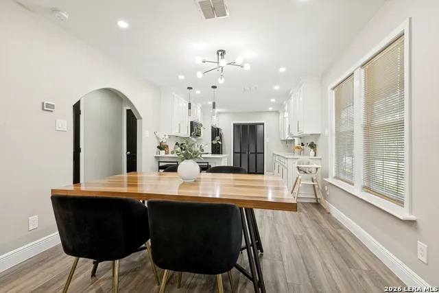 126 Lincolnshire Dr San Antonio, TX 78220