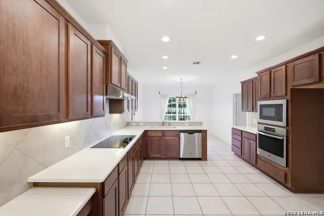 132 N Calvin Barrett Blanco, TX 78606