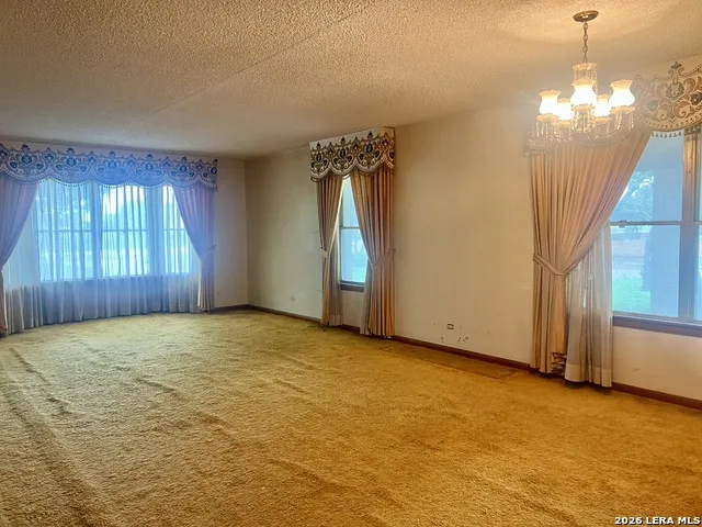 364 School Dr Poteet, TX 78065