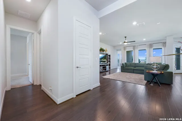 154 Violet Way Castroville, TX 78009