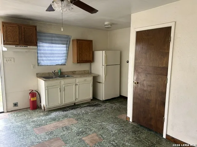 502 ALAMO ST Crystal City, TX 78839