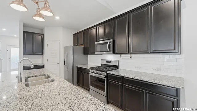 13310 ANTELOPE RUN St Hedwig, TX 78152