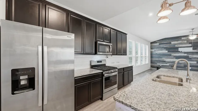 13310 ANTELOPE RUN St Hedwig, TX 78152