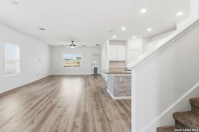 13019 Rosemary St Hedwig, TX 78152