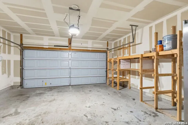 13019 Rosemary St Hedwig, TX 78152