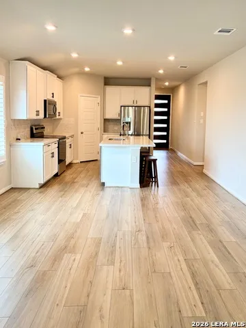 1281 CARL GLN New Braunfels, TX 78130