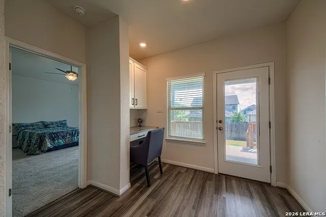4939 Ranahan Pass St Hedwig, TX 78152