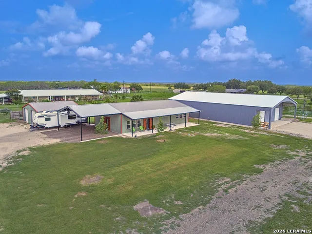 118 Pr 6190 Falls City, TX 78117