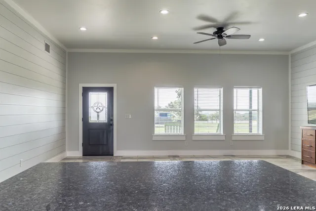 118 Pr 6190 Falls City, TX 78117