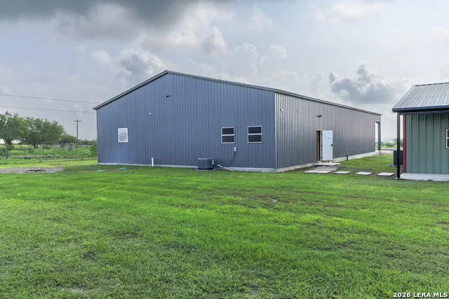 118 Pr 6190 Falls City, TX 78117
