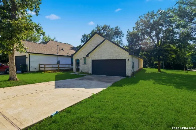 24682 WICKLOW ST Hempstead, TX 77445