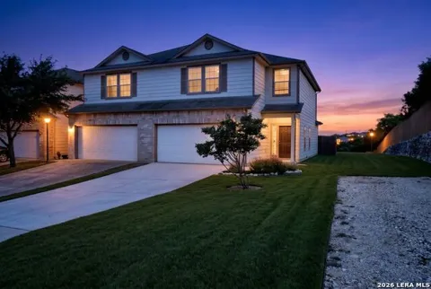 3802 ABBEY CIR