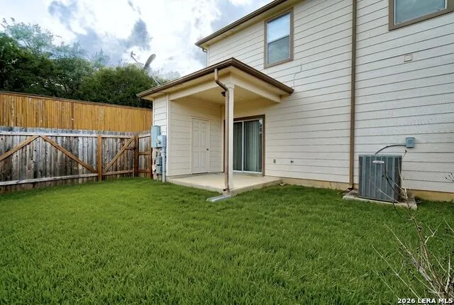 3802 ABBEY CIR San Antonio, TX 78260