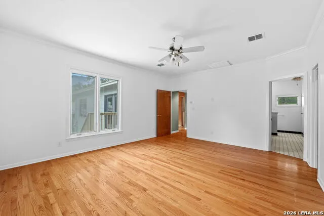 253 E Edgewood Pl Alamo Heights, TX 78209