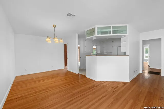 253 E Edgewood Pl Alamo Heights, TX 78209