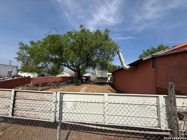 20032 Main St. Quemado, TX 78877