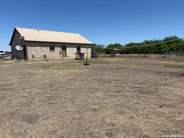 632 Mays Rd. Quemado, TX 78877