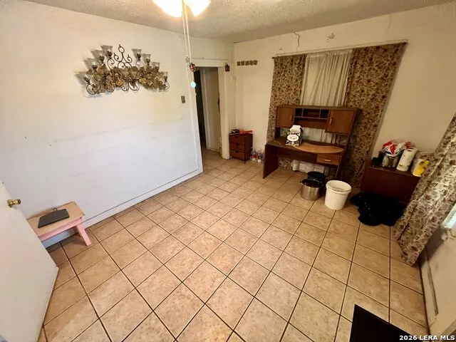 503 503 W. Morin Del Rio, TX 78840