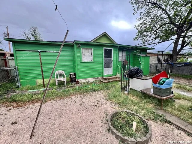 503 503 W. Morin Del Rio, TX 78840