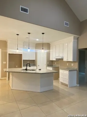 1956 Quarry St Eagle Pass, TX 78852
