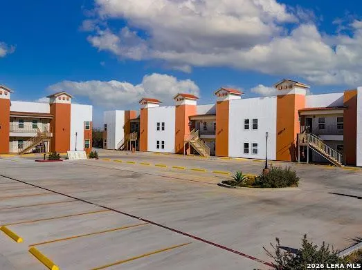 118 Grass Valley Rd 110 #110 Unit 110 Eagle Pass, TX 78852