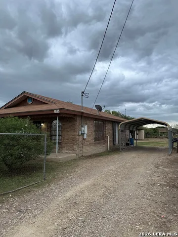 106 Los Sauces St Eagle Pass, TX 78852