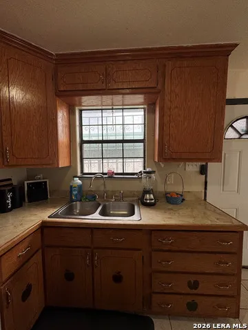 106 Los Sauces St Eagle Pass, TX 78852