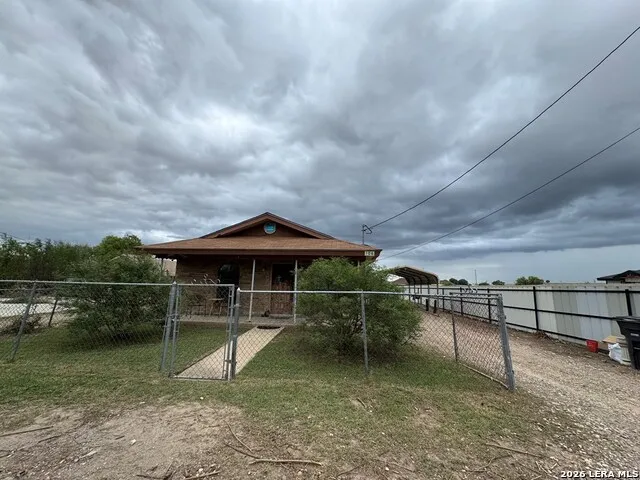 106 Los Sauces St Eagle Pass, TX 78852