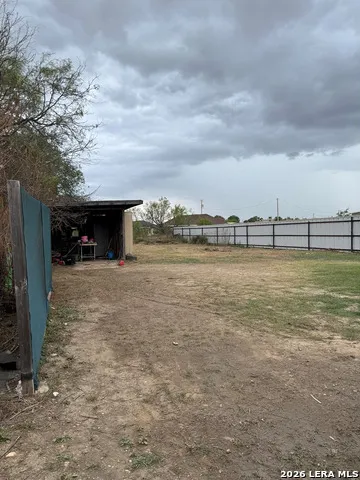 106 Los Sauces St Eagle Pass, TX 78852