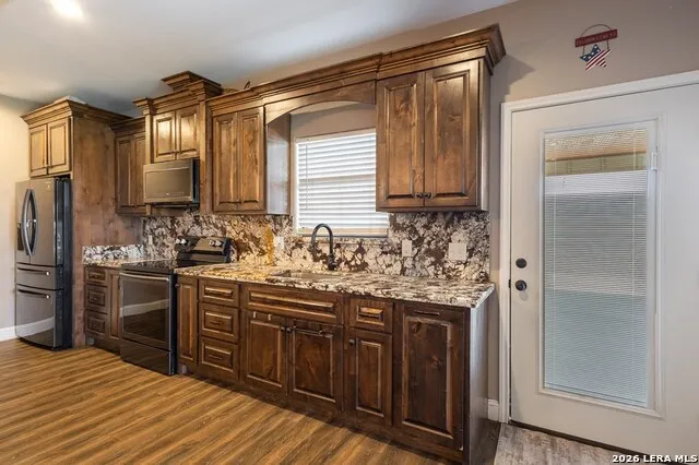 2350 Lemon Wood St. Eagle Pass, TX 78852