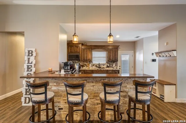 2350 Lemon Wood St. Eagle Pass, TX 78852