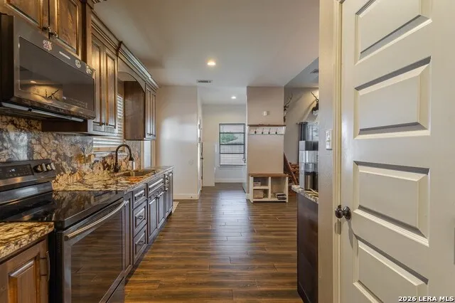 2350 Lemon Wood St. Eagle Pass, TX 78852