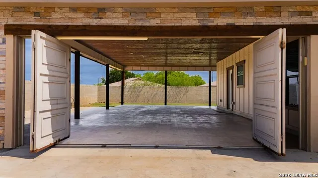 2350 Lemon Wood St. Eagle Pass, TX 78852