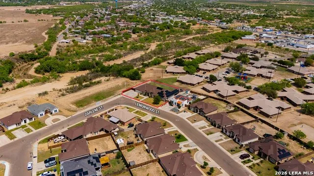 2350 Lemon Wood St. Eagle Pass, TX 78852