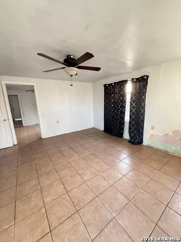 1808 King Arthur St. Eagle Pass, TX 78852