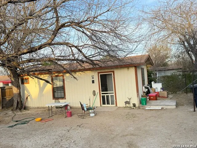 1808 King Arthur St. Eagle Pass, TX 78852