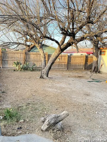 1808 King Arthur St. Eagle Pass, TX 78852